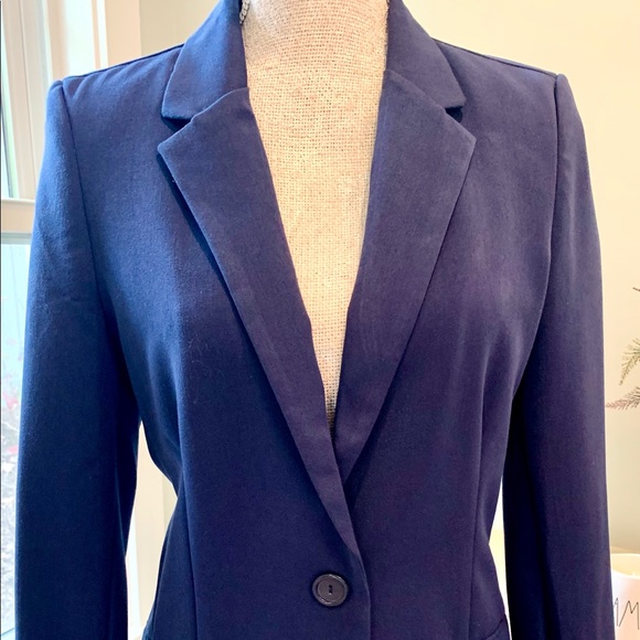 Blue cotton jacket with pinstripe lined cuffs. - Picture 4 of 8